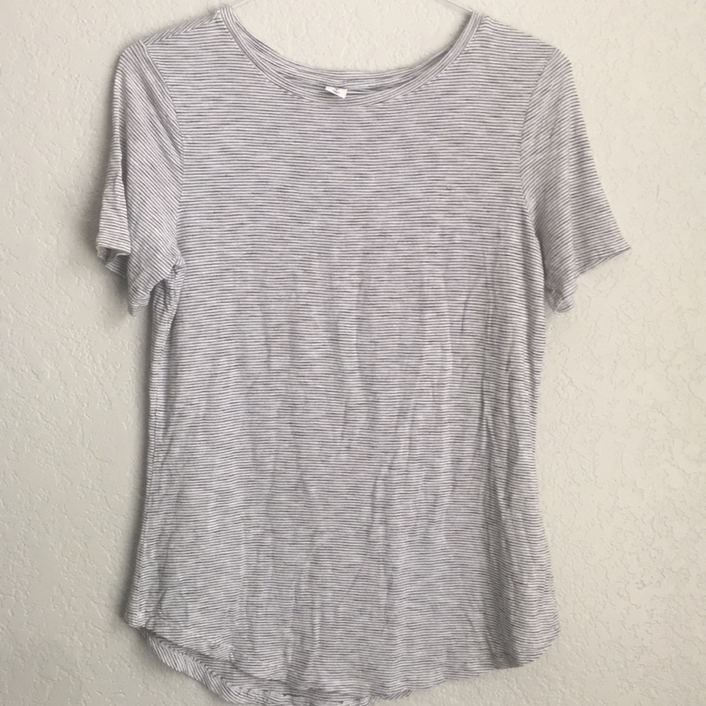 Women’s medium striped tee